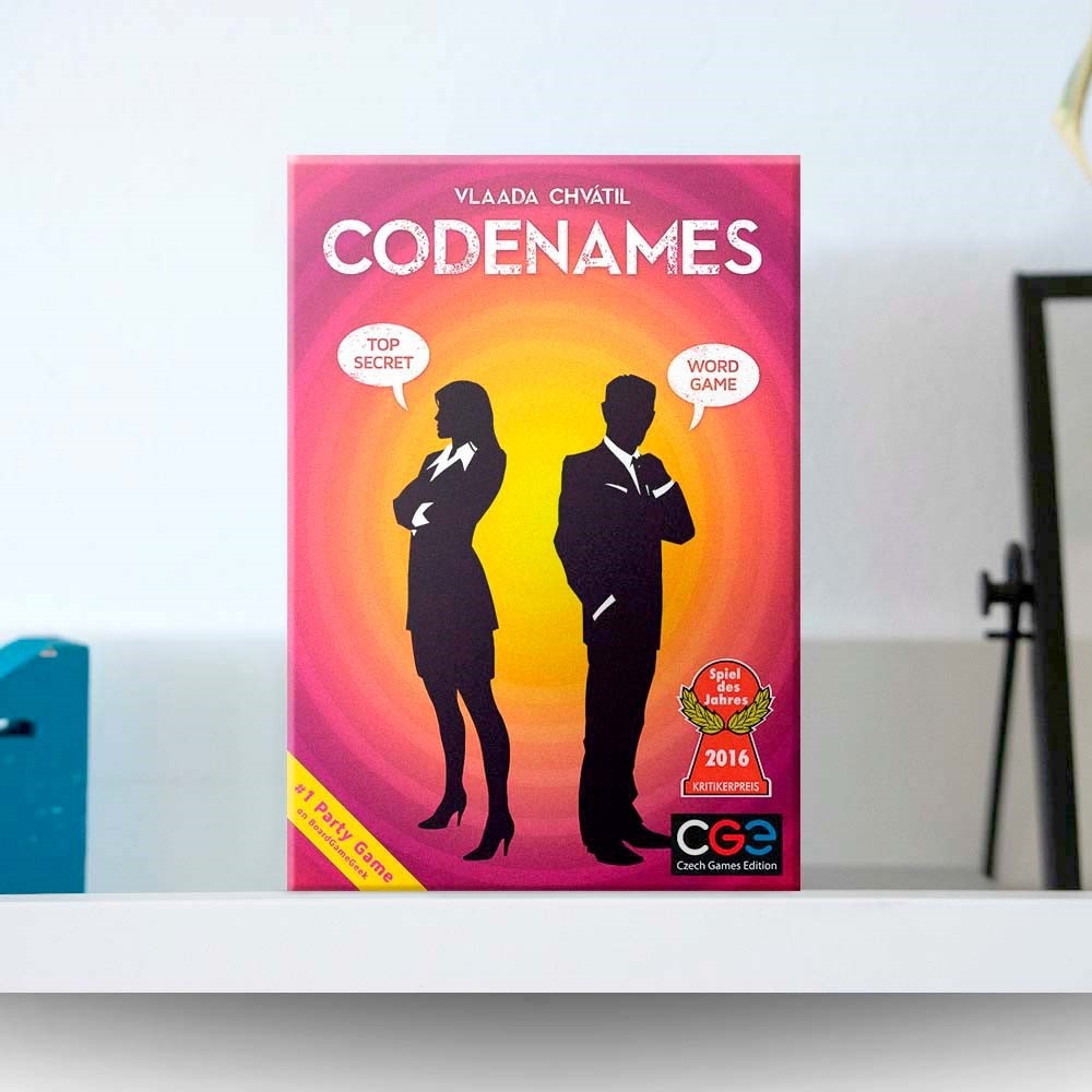 Настільна гра "Codenames"