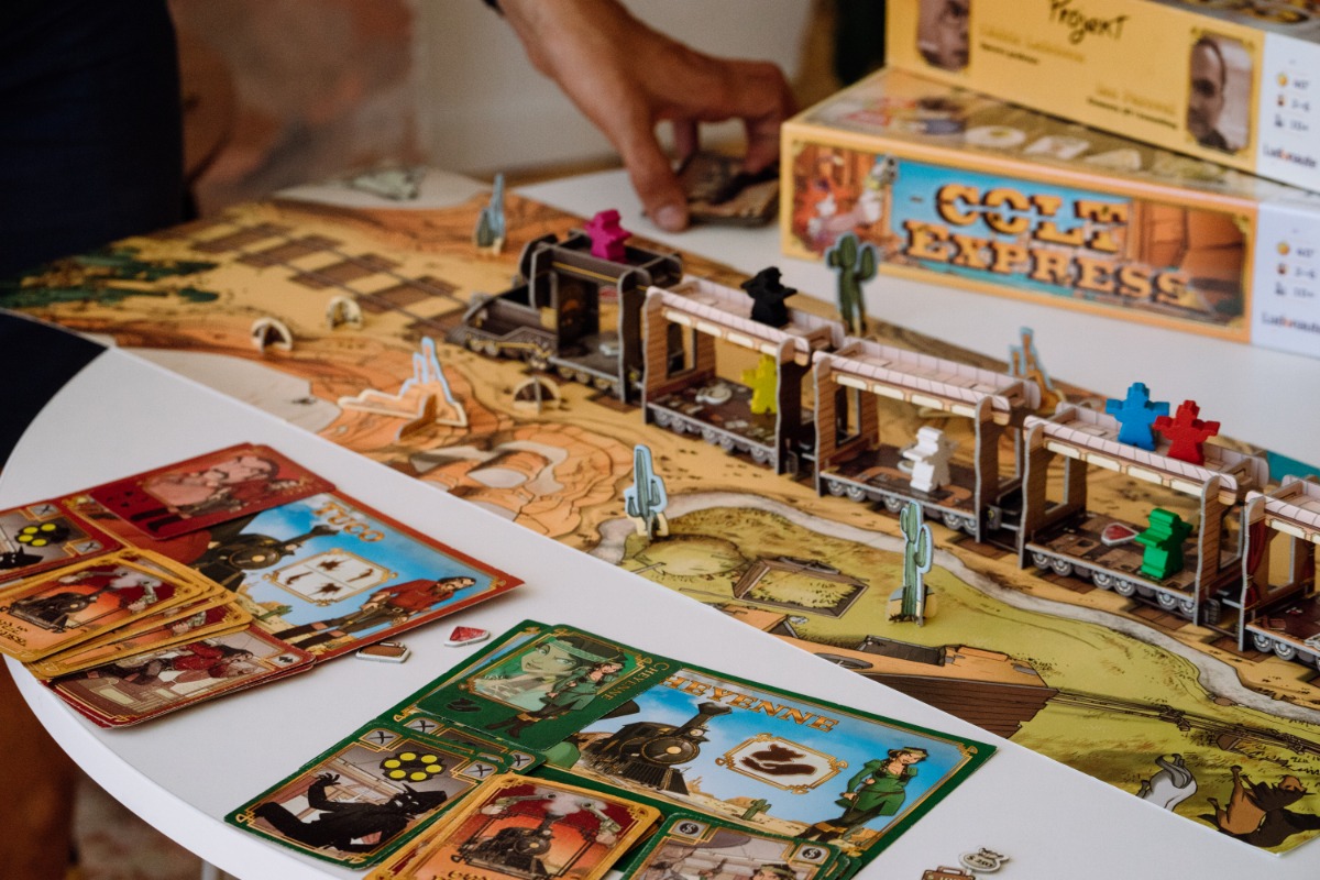 Настільна гра "Colt Express" - Зображення 3
