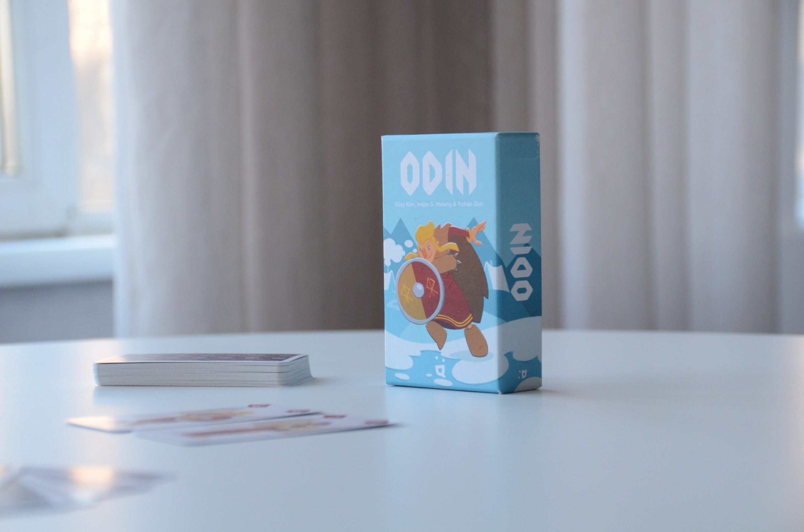 Настільна гра "Одін" - Зображення 2