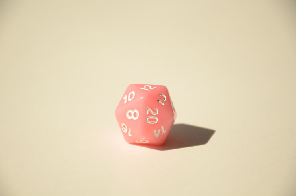 Кубик D20 – Рожевий