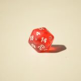 Кубик D20 прозорий – Червоний