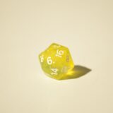 Кубик D20 прозорий – Лимонний